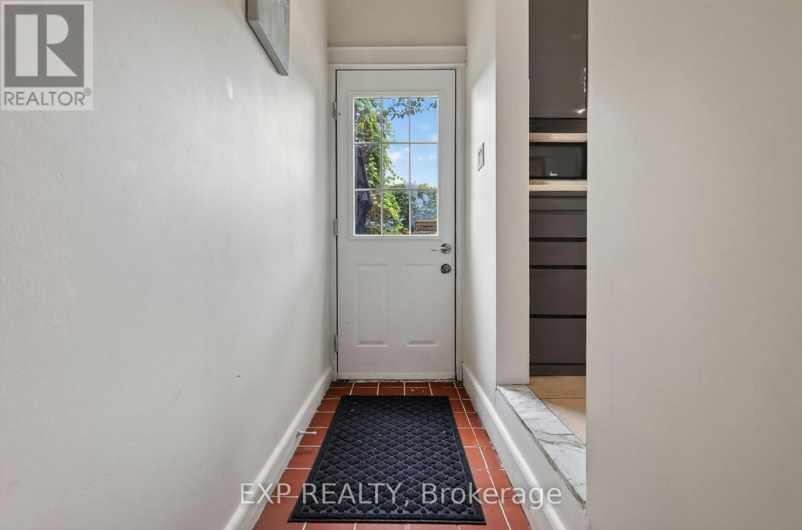 1220 Collins Avenue, Ottawa, ON, K1V 6E1 - 31
