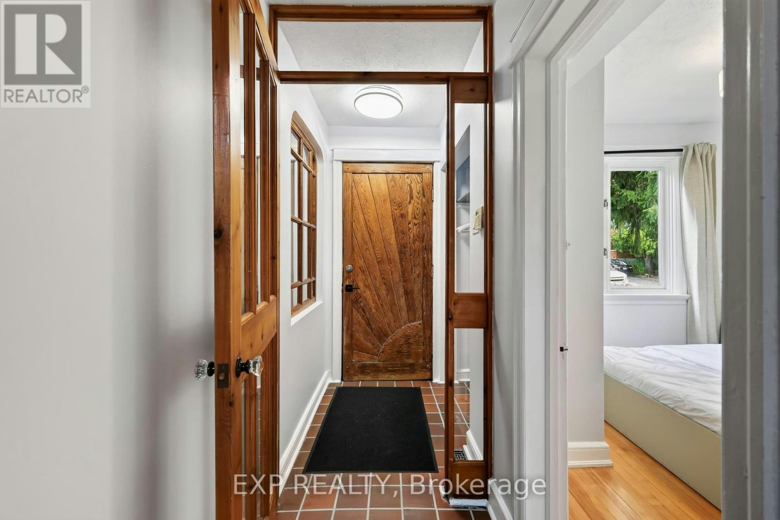 1220 Collins Avenue, Ottawa, ON, K1V 6E1 - 5