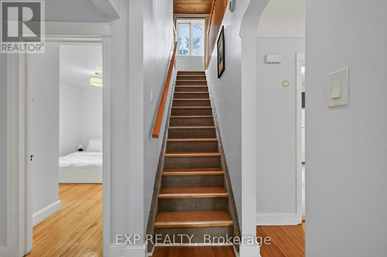 1220 Collins Avenue, Ottawa, ON, K1V 6E1 - 17