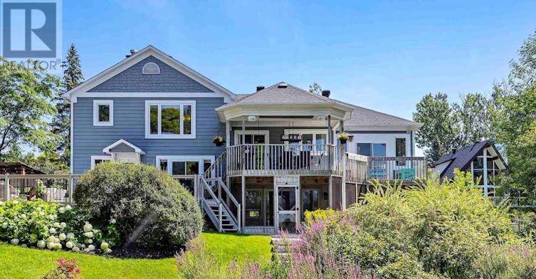 1370 River Road, Manotick, ON, K4M 1B4