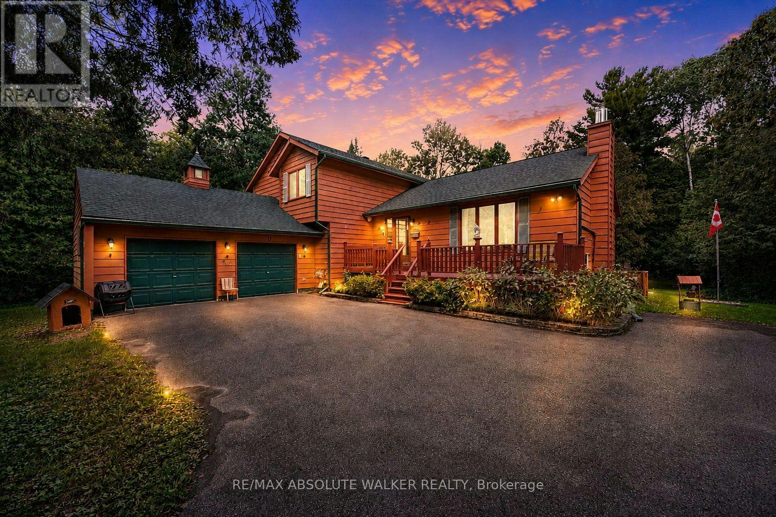 219 Deerwood Drive, Ottawa, ON, K0A 2H0