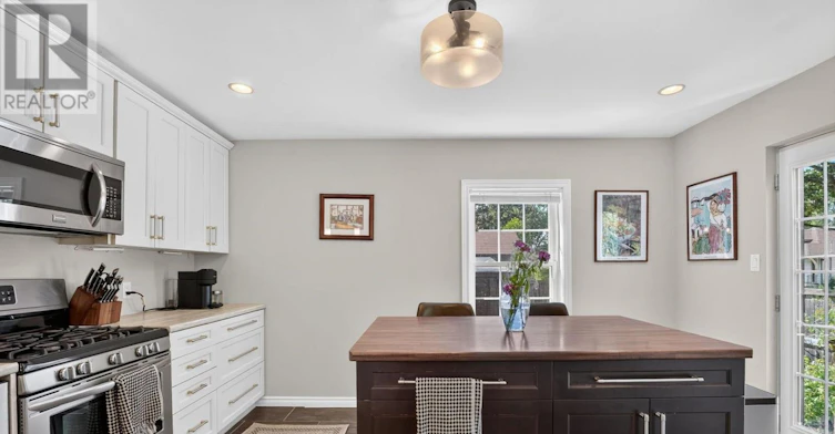 51 Wiley Street, St. Catharines, ON, L2R 4G1 - 11