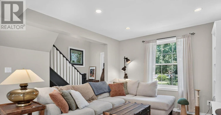 51 Wiley Street, St. Catharines, ON, L2R 4G1 - 7