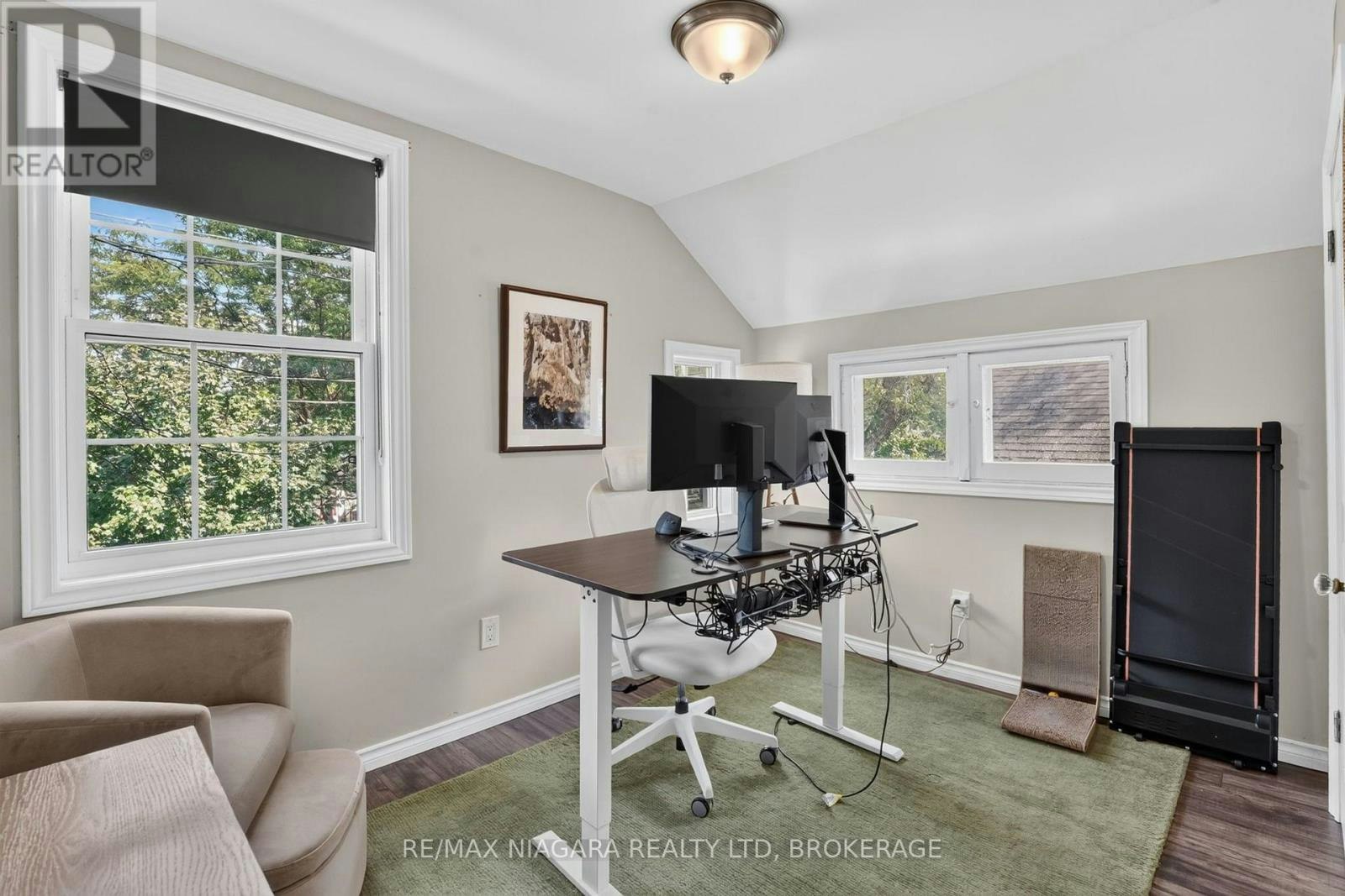 51 Wiley Street, St. Catharines, ON, L2R 4G1 - 17