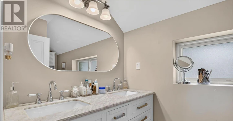 51 Wiley Street, St. Catharines, ON, L2R 4G1 - 21