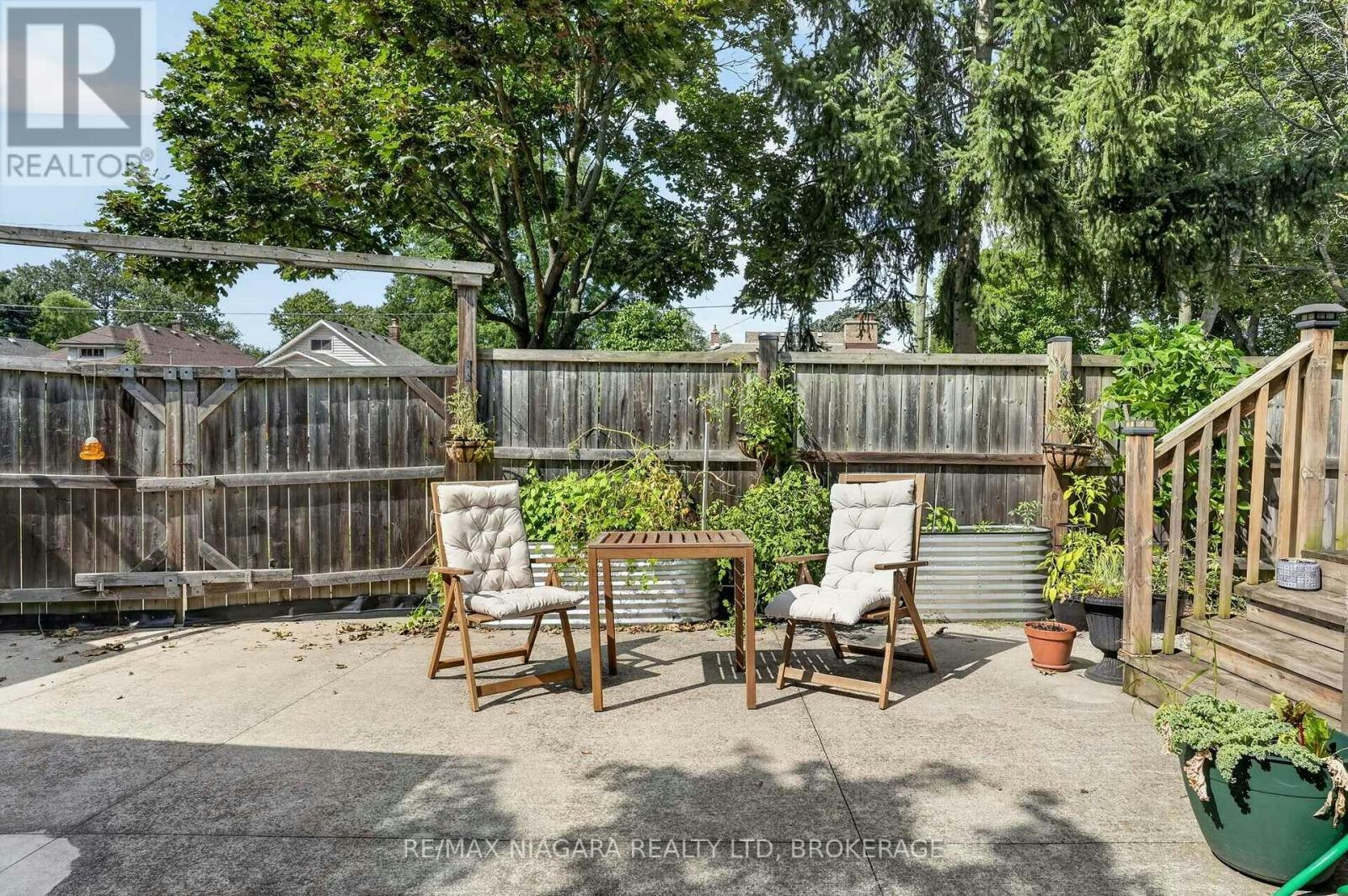 51 Wiley Street, St. Catharines, ON, L2R 4G1 - 31