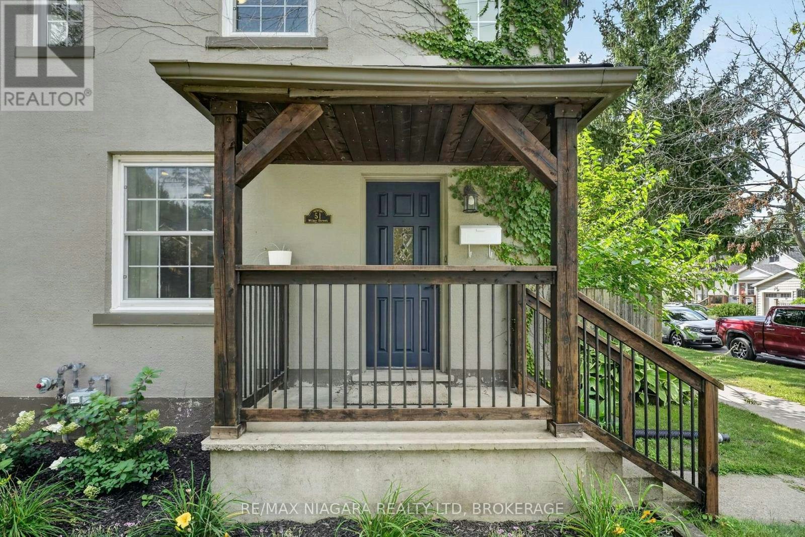 51 Wiley Street, St. Catharines, ON, L2R 4G1 - 3