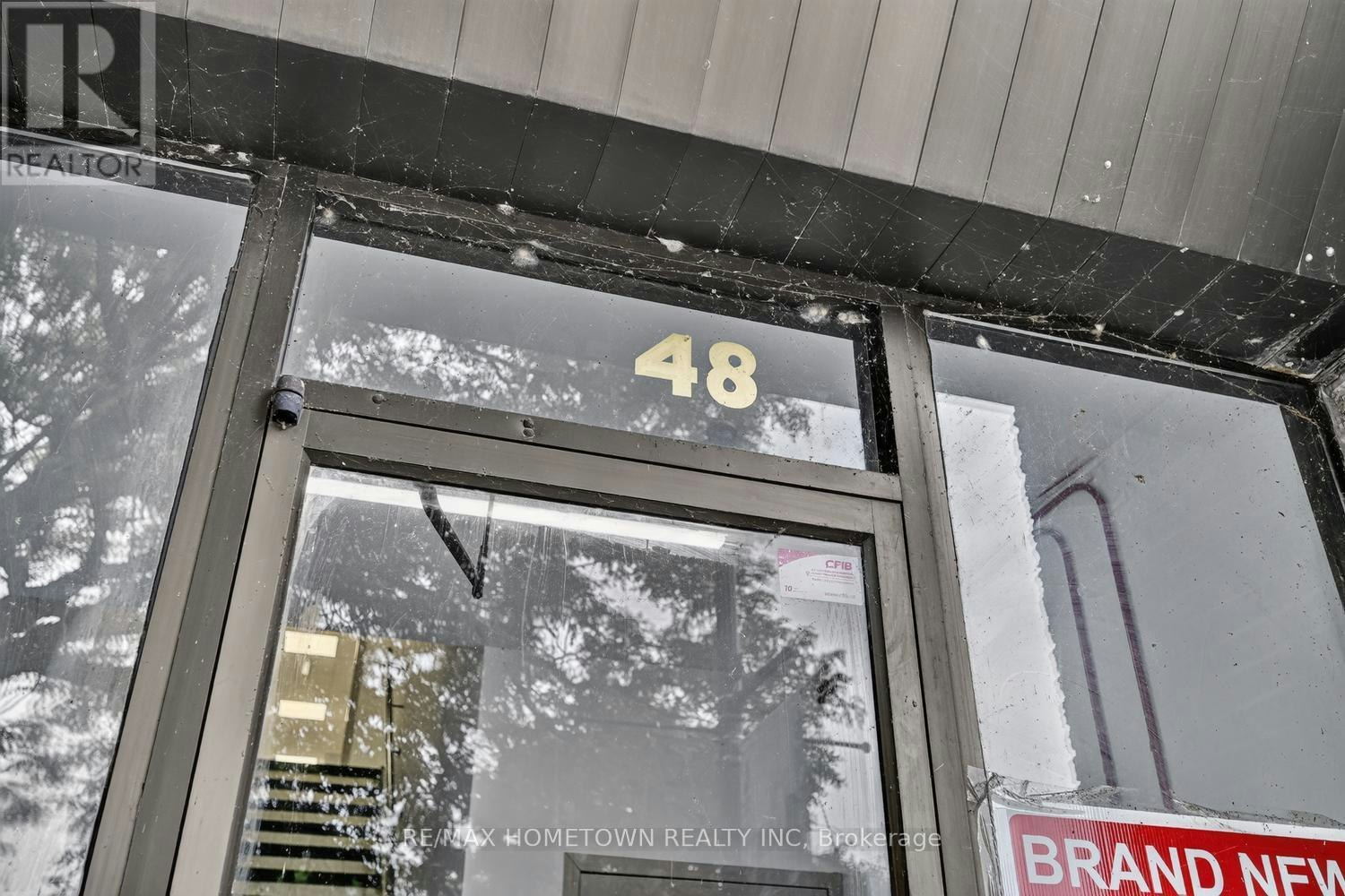 206-48 King Street E, Brockville, ON, K6V 1B1