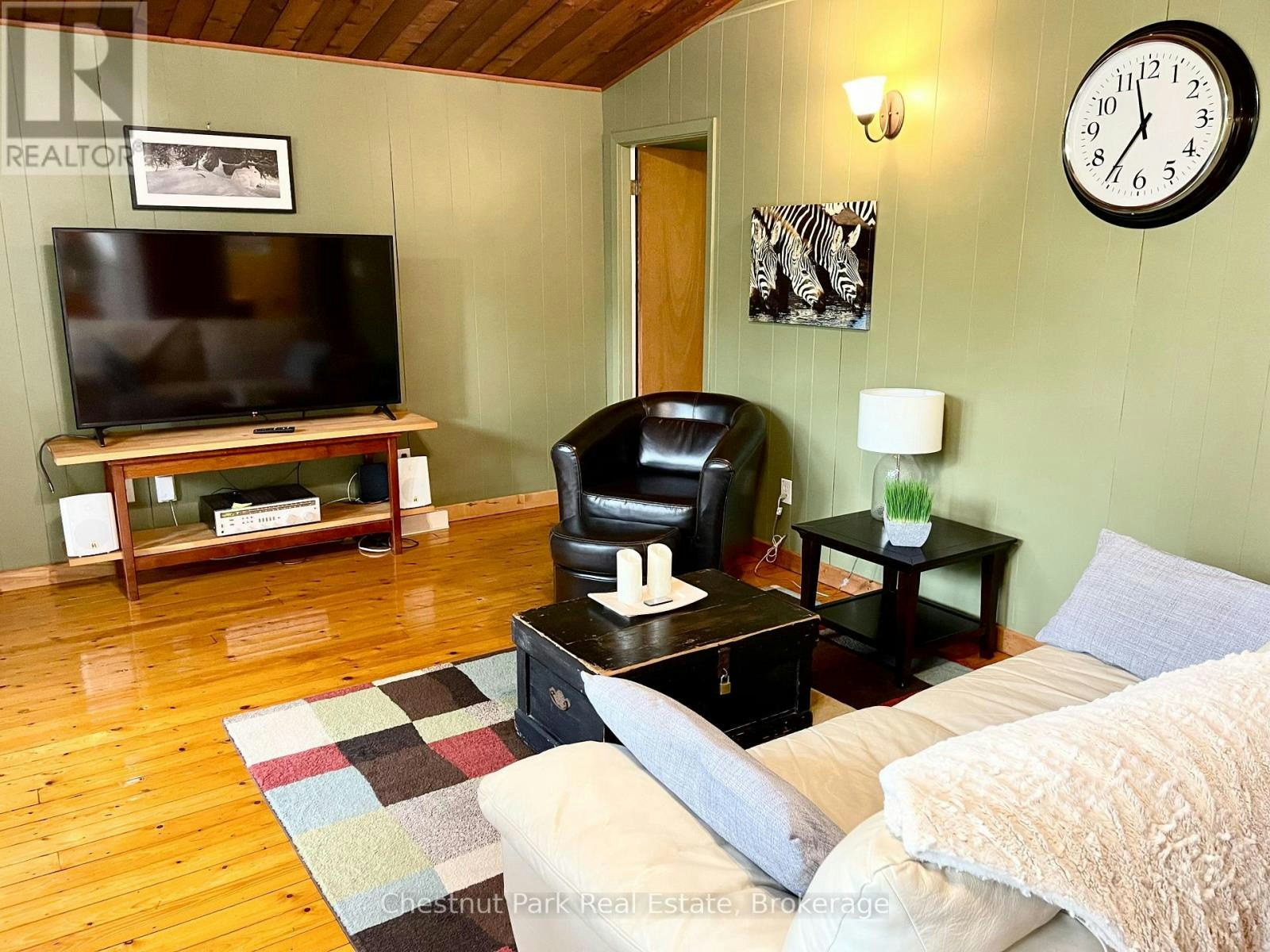 72 59th Street S, Wasaga Beach, ON, L9Z 1V8 - 9