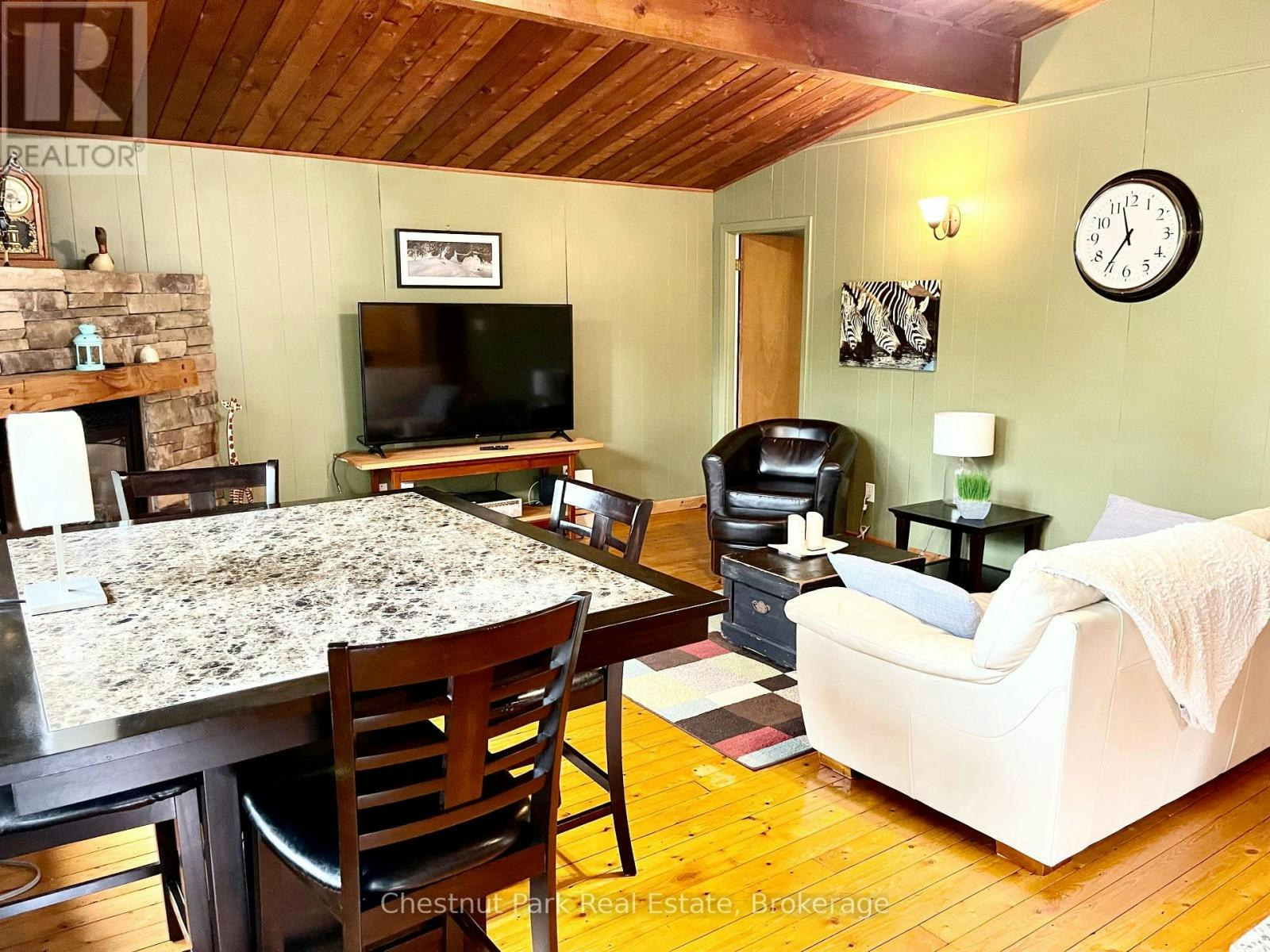 72 59th Street S, Wasaga Beach, ON, L9Z 1V8 - 8