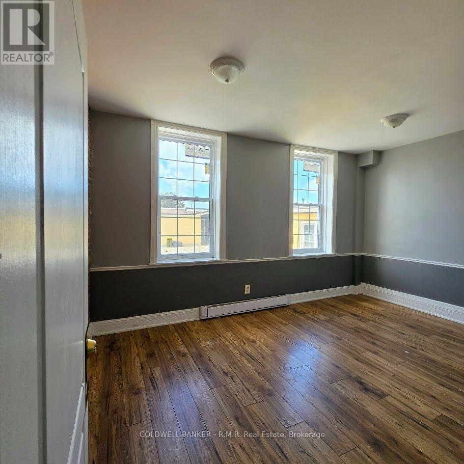 2-47 William Street N, Kawartha Lakes, ON, K9V 3Z9 - 3