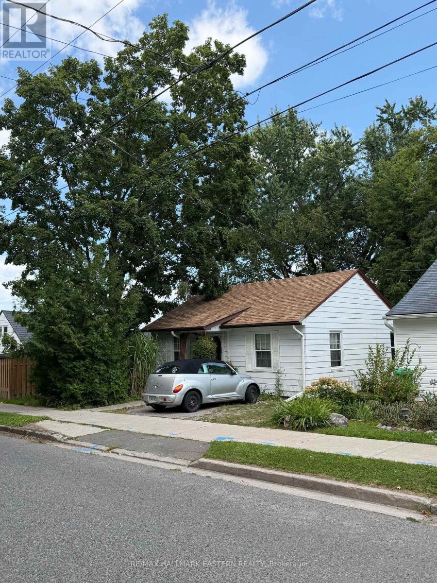 413 Bellevue Street, Peterborough, ON, K9H 5G5