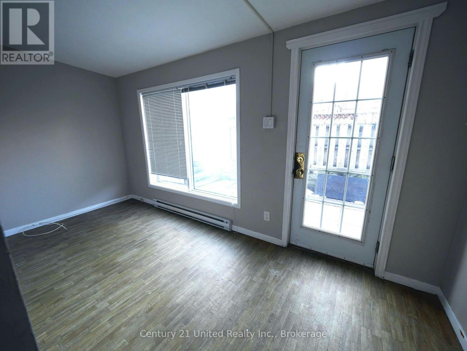 375A Queen Street, Peterborough, ON, K9H 3J7 - 5