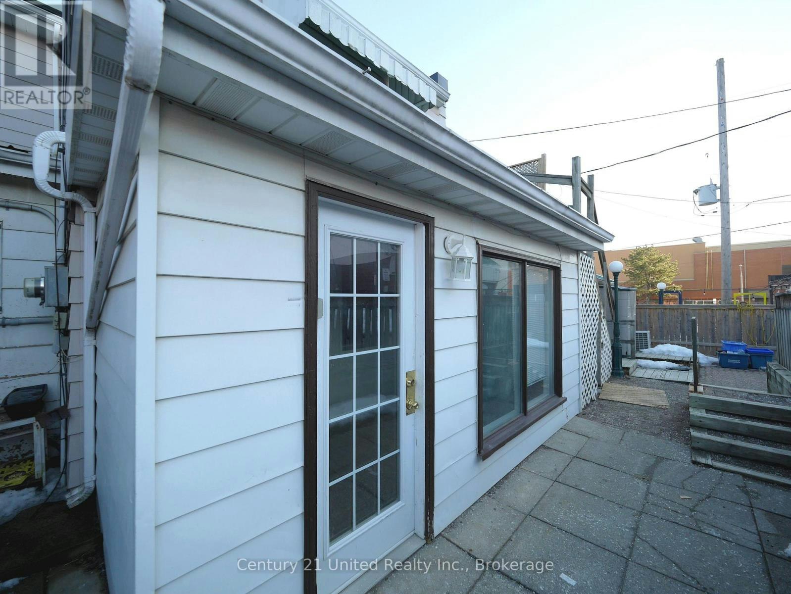 375A Queen Street, Peterborough, ON, K9H 3J7 - 4