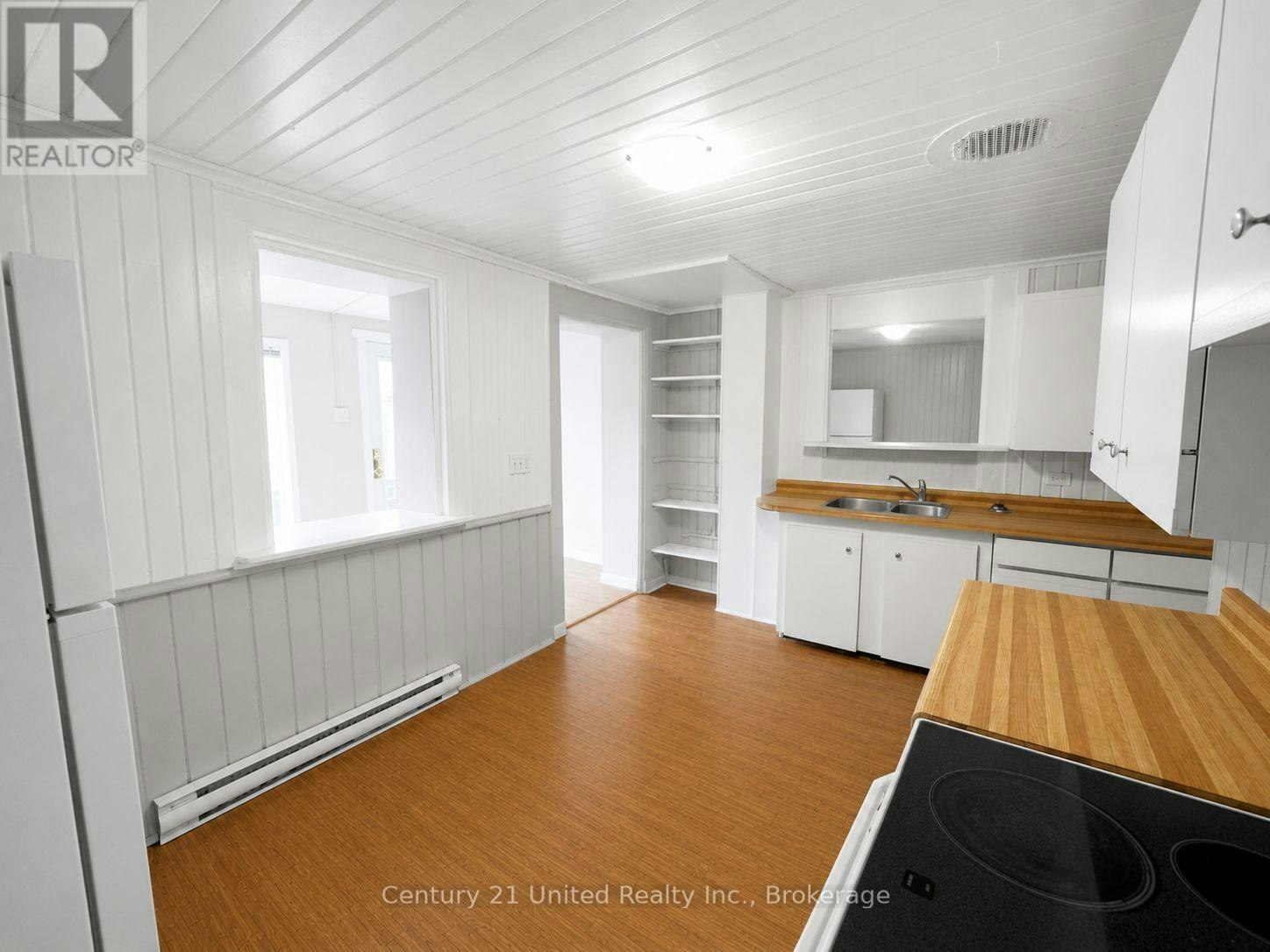 375A Queen Street, Peterborough, ON, K9H 3J7 - 8