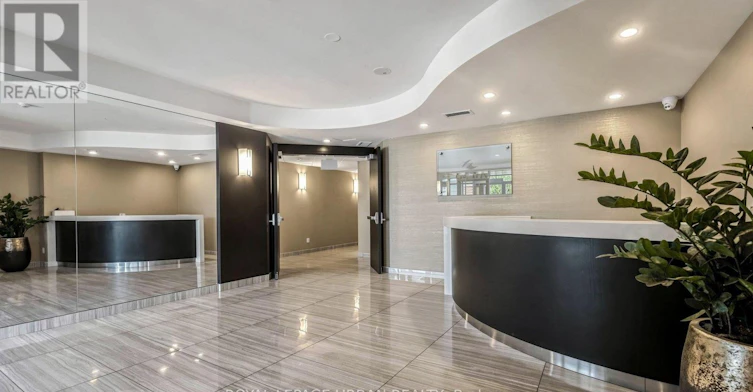 1005-399 Park Road SOUTH, Markham, ON, L3T 7W6 - 7