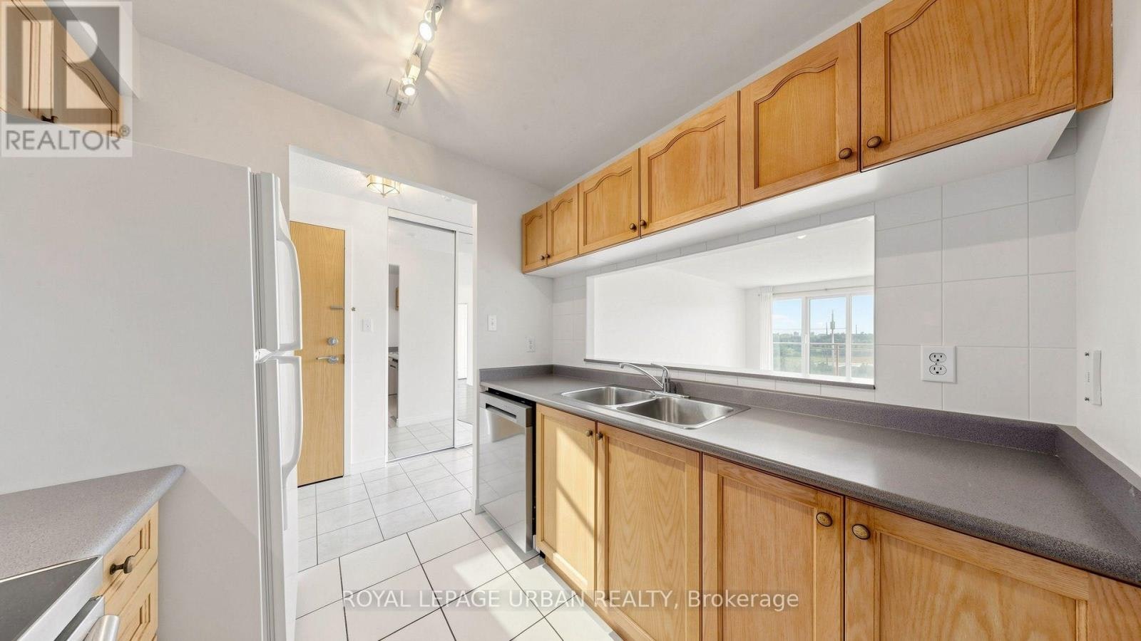 1005-399 Park Road SOUTH, Markham, ON, L3T 7W6 - 21
