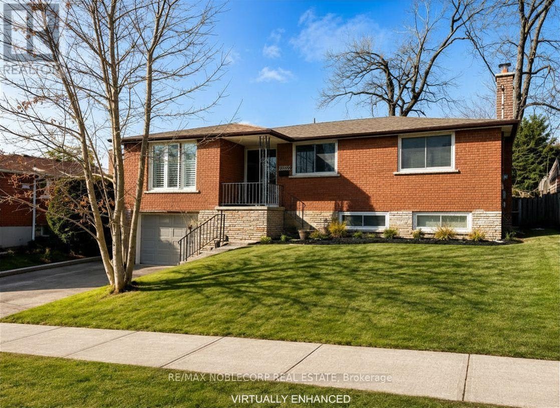 166 Collings Avenue, Bradford West Gwillimbury, ON, L3Z 1W1
