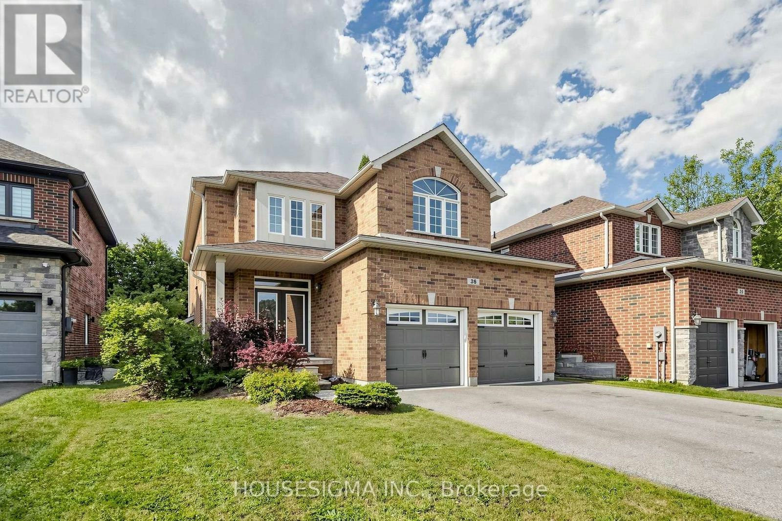 35 Auburn Court, Barrie, ON, L4N 6G9