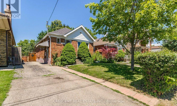 982 Briar Hill Avenue