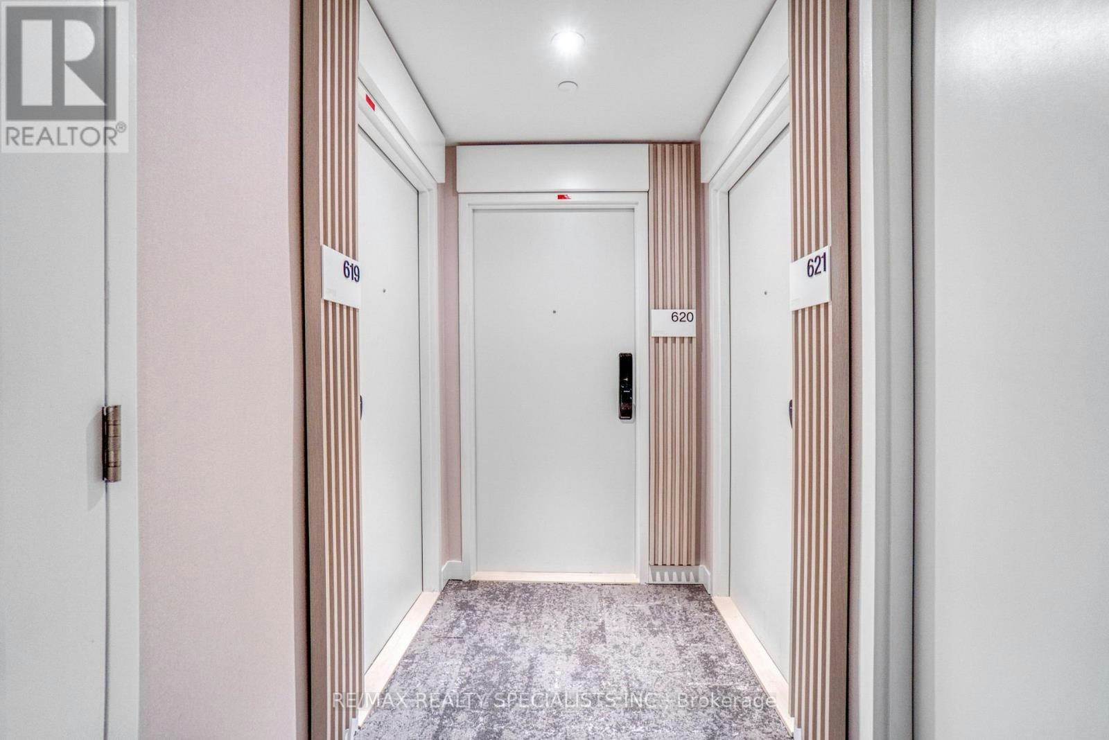 620-28 Ann Street, Mississauga, ON, L5G 3G1 - 11