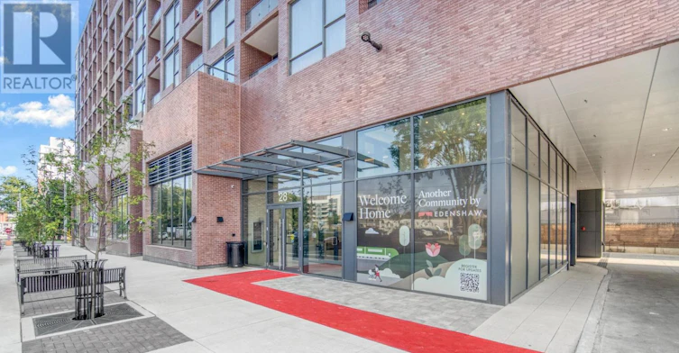 620-28 Ann Street, Mississauga, ON, L5G 3G1 - 4