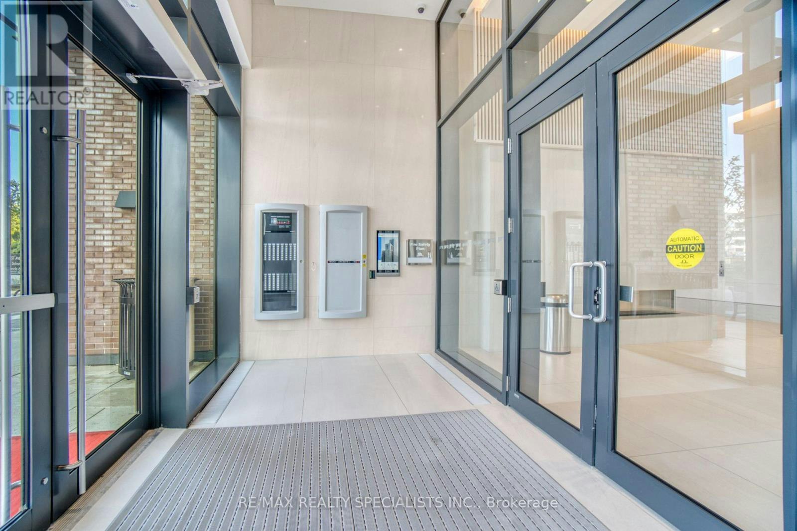 620-28 Ann Street, Mississauga, ON, L5G 3G1 - 6