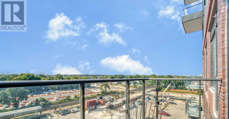 620-28 Ann Street, Mississauga, ON, L5G 3G1 - 29