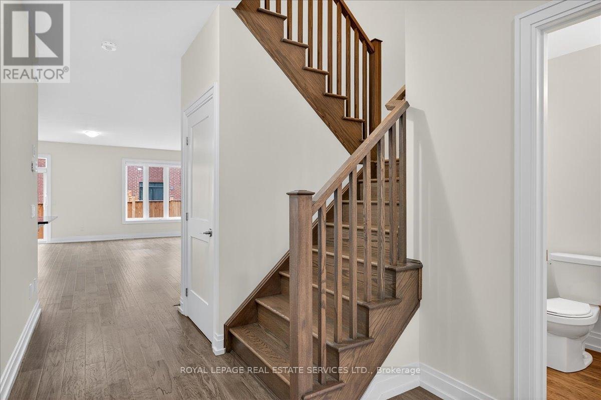 43 Kenesky Drive, Hamilton, ON, L8B 1Y2 - 7