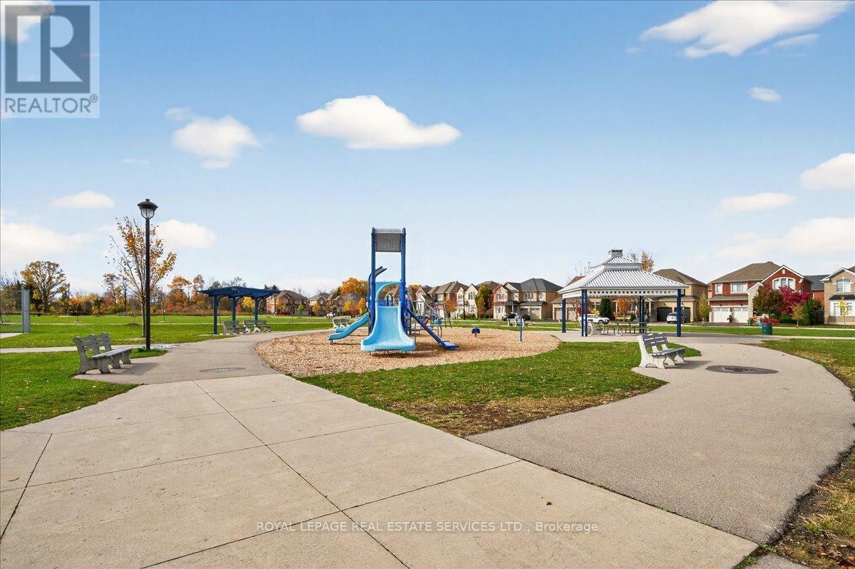 43 Kenesky Drive, Hamilton, ON, L8B 1Y2 - 37