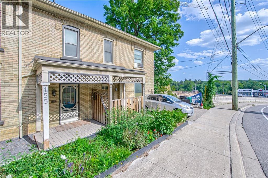 153 Fountain Street N, Cambridge, ON, N3H 1H7