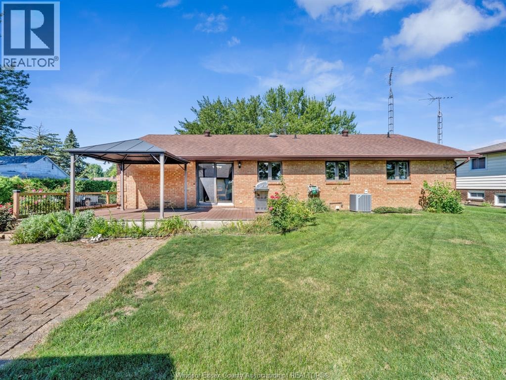 770 Maple Avenue, Lakeshore, ON, N0R 1N0