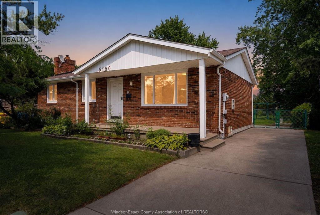 3150 Forest Glade, Windsor, ON, N8R 1Z2