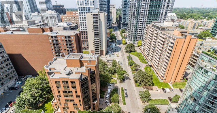 206-161 Roehampton Avenue, Toronto, ON, M3P 1P9 - 28