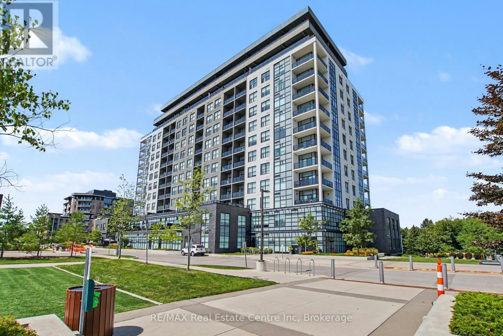 401-1878 Gordon Street, Guelph, ON, N1L 0P4