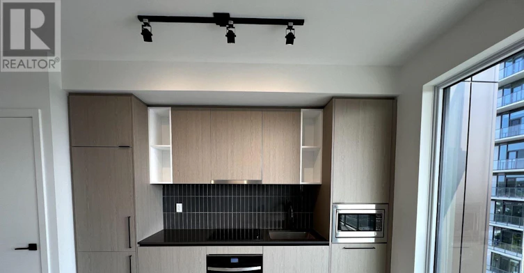 1711-1285 Dupont Street, Toronto, ON, M6H 2A6 - 3