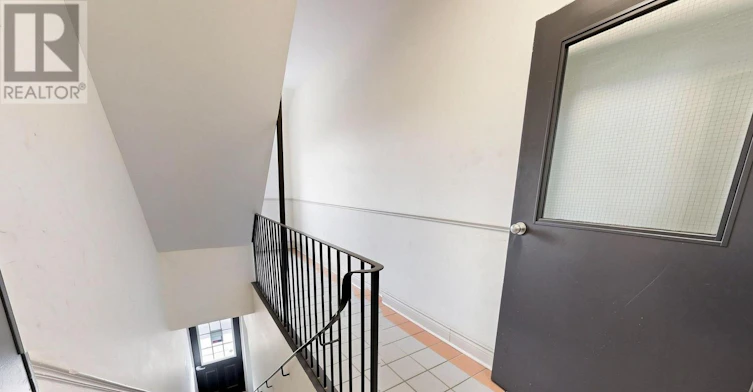 204-218 Close Avenue, Toronto, ON, M6K 1M3 - 34