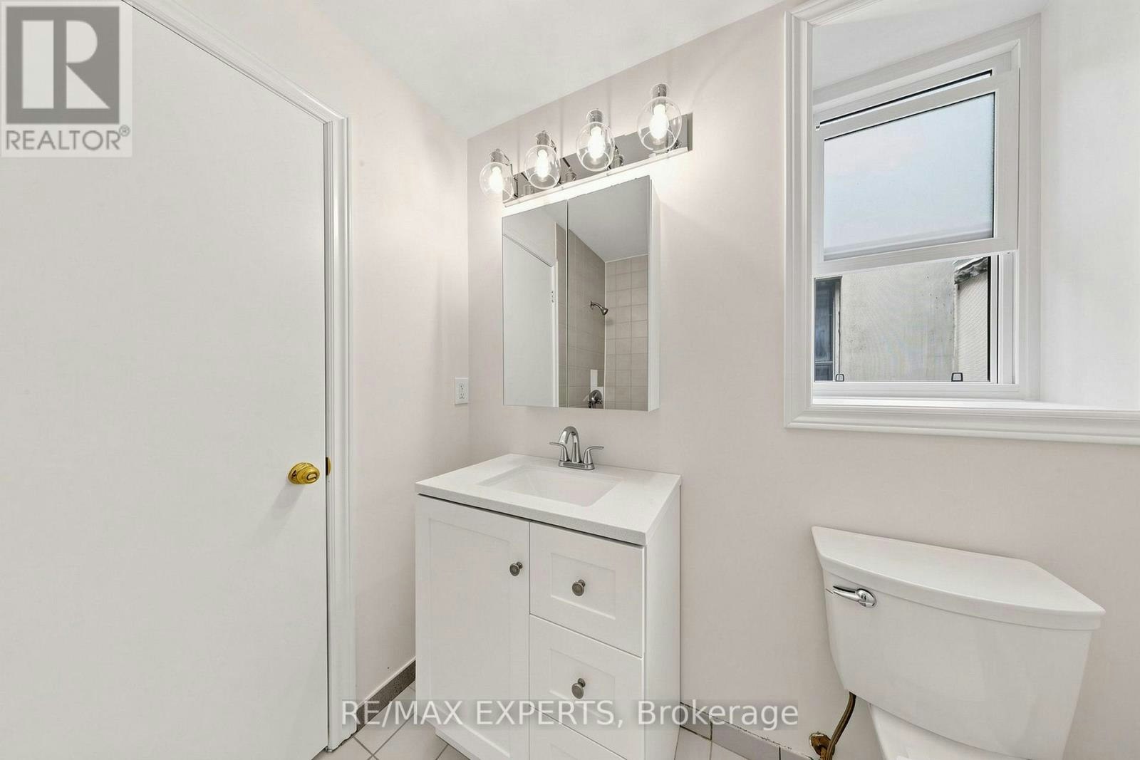 204-218 Close Avenue, Toronto, ON, M6K 1M3 - 29