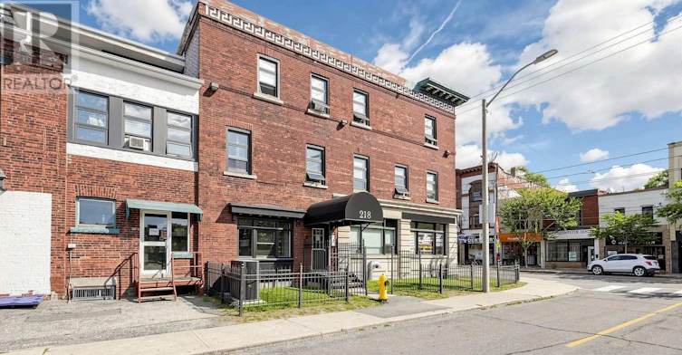 204-218 Close Avenue, Toronto, ON, M6K 1M3 - 3