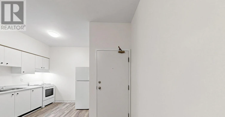 204-218 Close Avenue, Toronto, ON, M6K 1M3 - 33