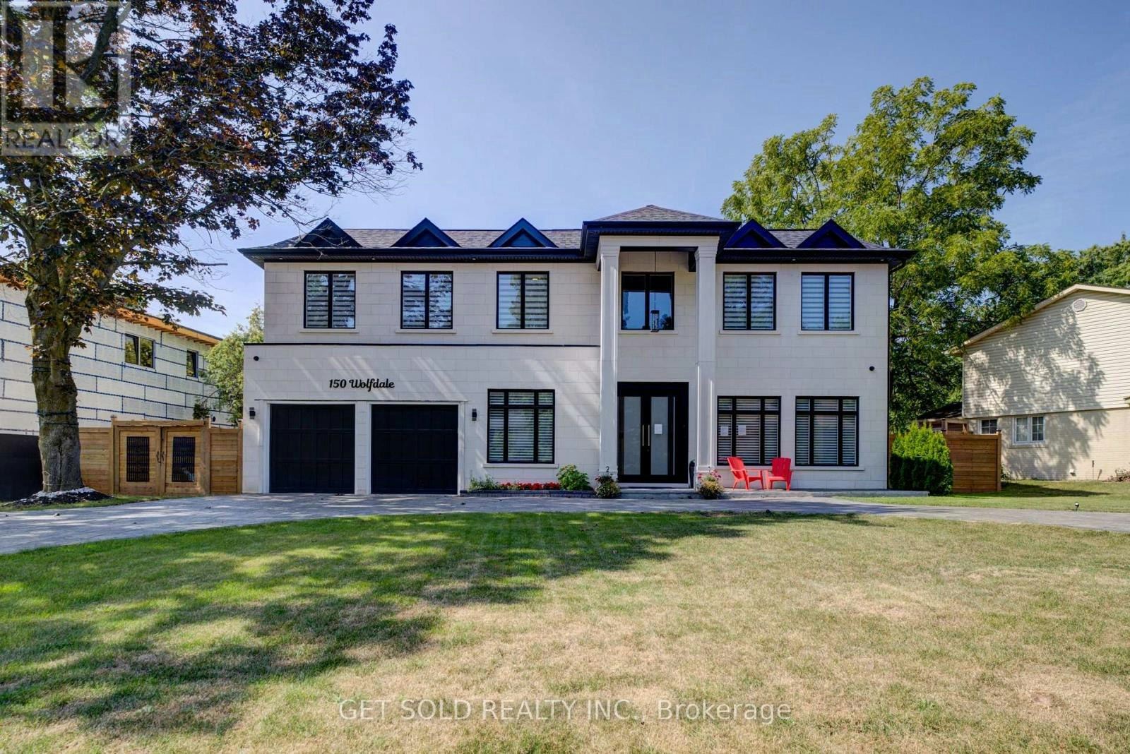 150 Wolfdale Avenue, Oakville, ON, L6L 4S1