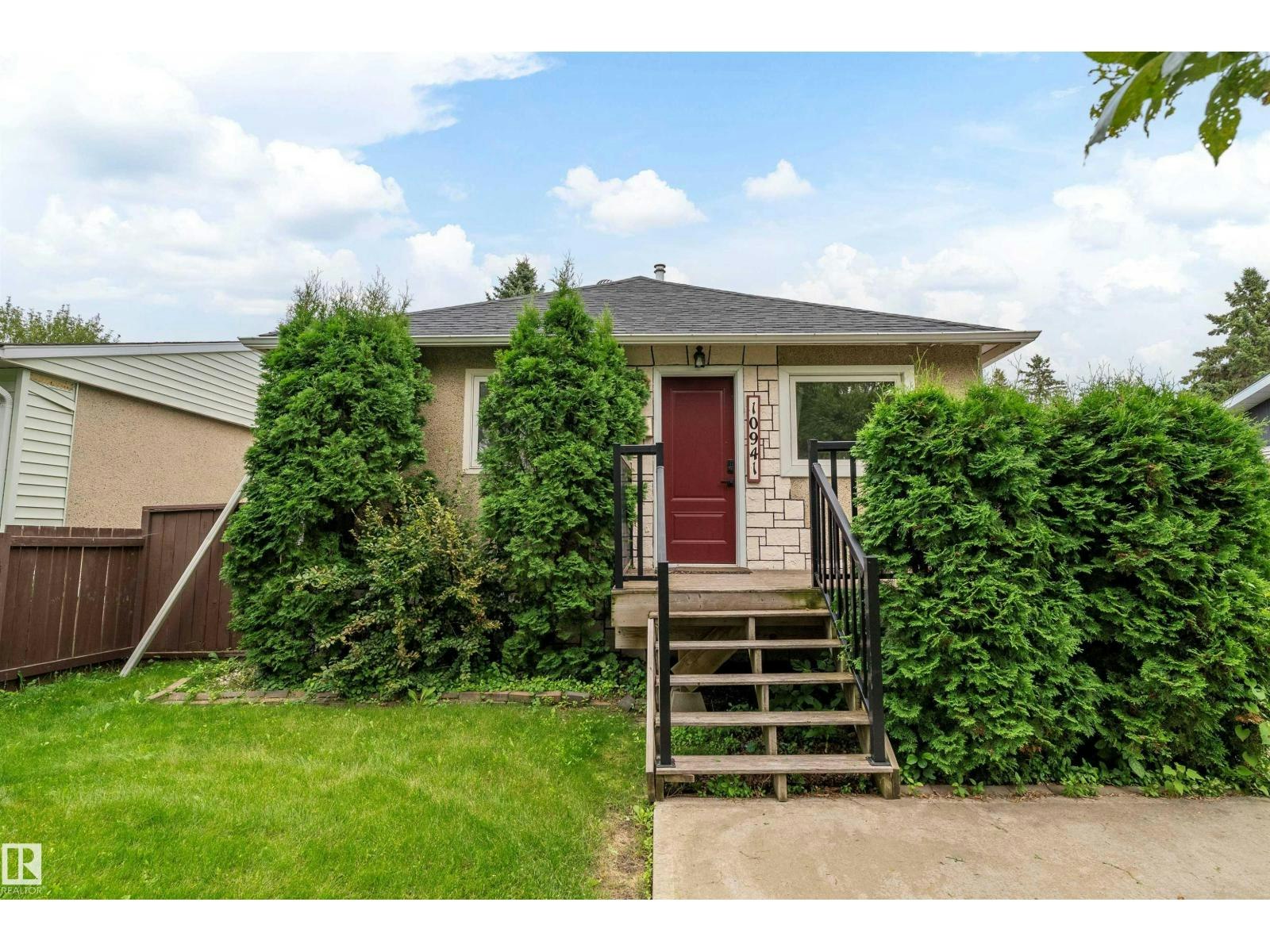 10941 150 Street NW, Edmonton, AB, T5P 1R8