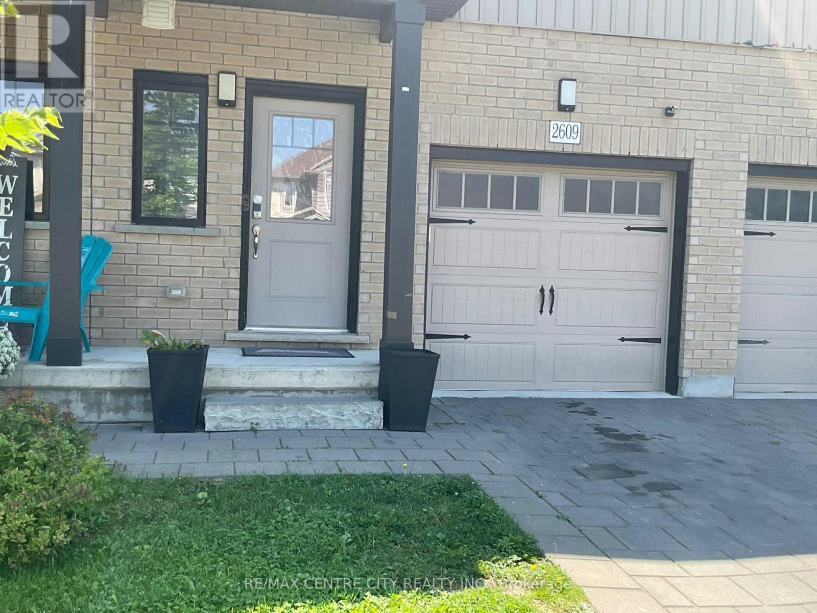10-2609 Holbrook Drive, London, ON, N6M 0G2 - 2