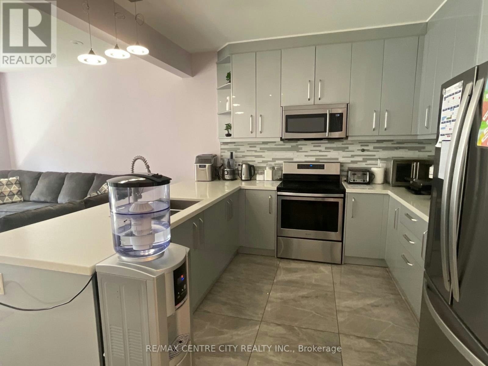 10-2609 Holbrook Drive, London, ON, N6M 0G2 - 8