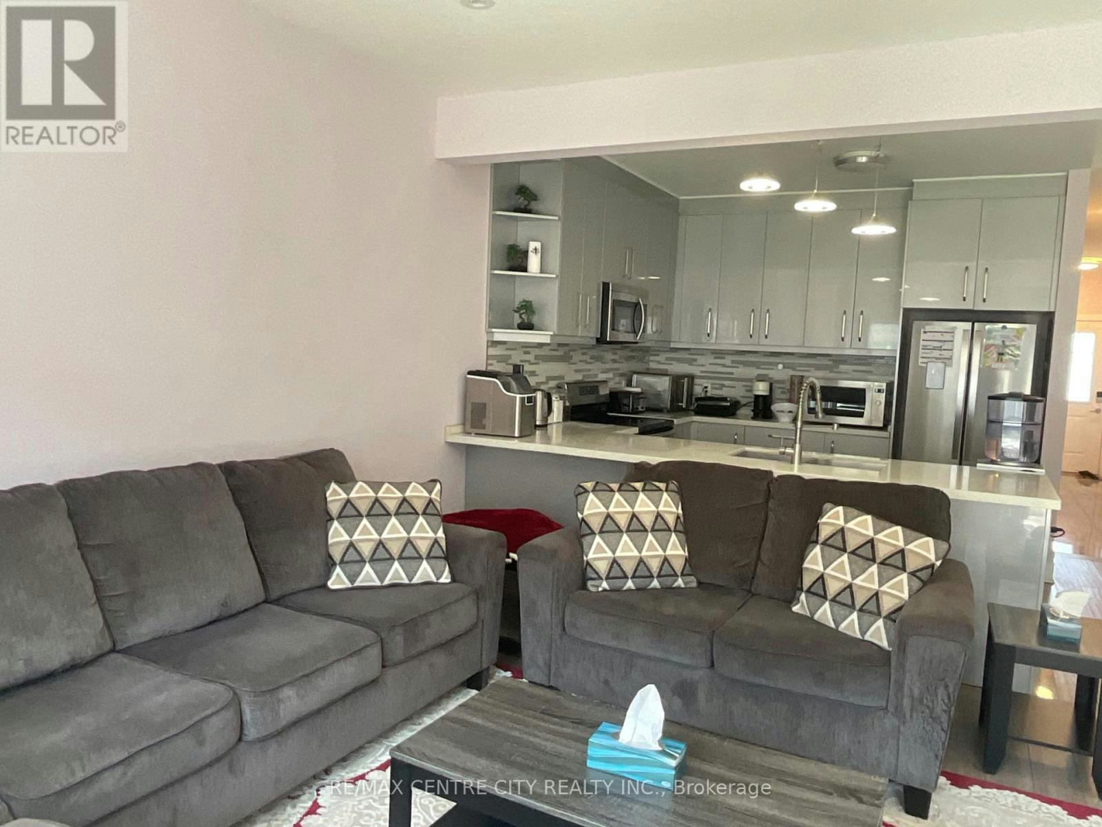 10-2609 Holbrook Drive, London, ON, N6M 0G2 - 7