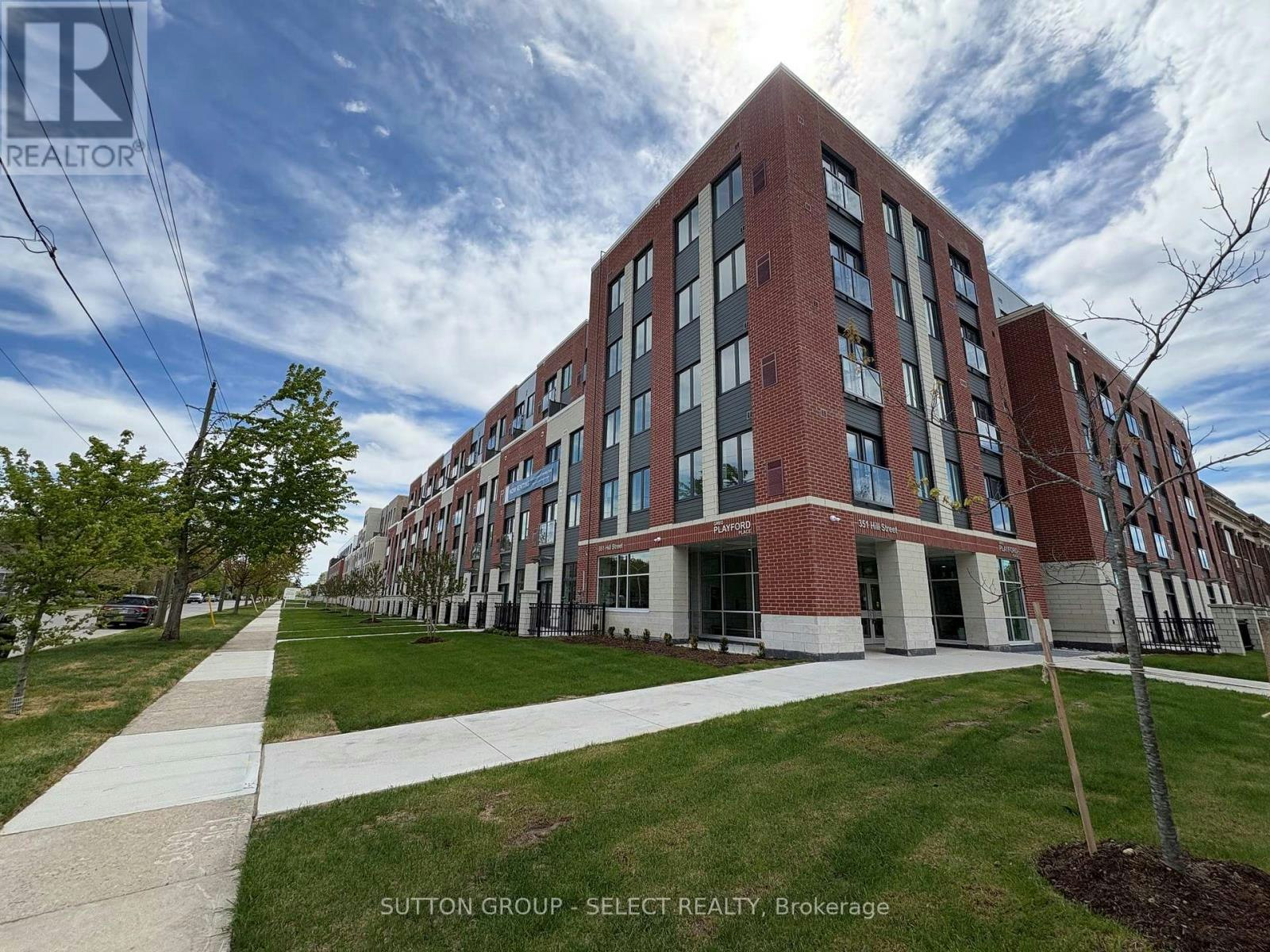 302-351 Hill Street, London, ON, N6B 2M2
