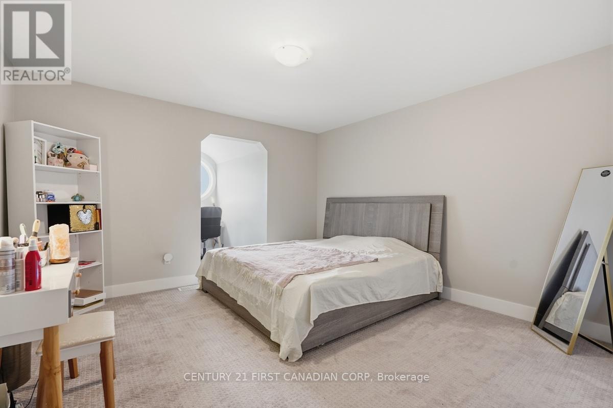 4-2215 Callingham Drive, London, ON, N6G 0P1 - 33