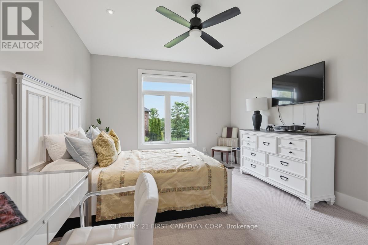 4-2215 Callingham Drive, London, ON, N6G 0P1 - 23
