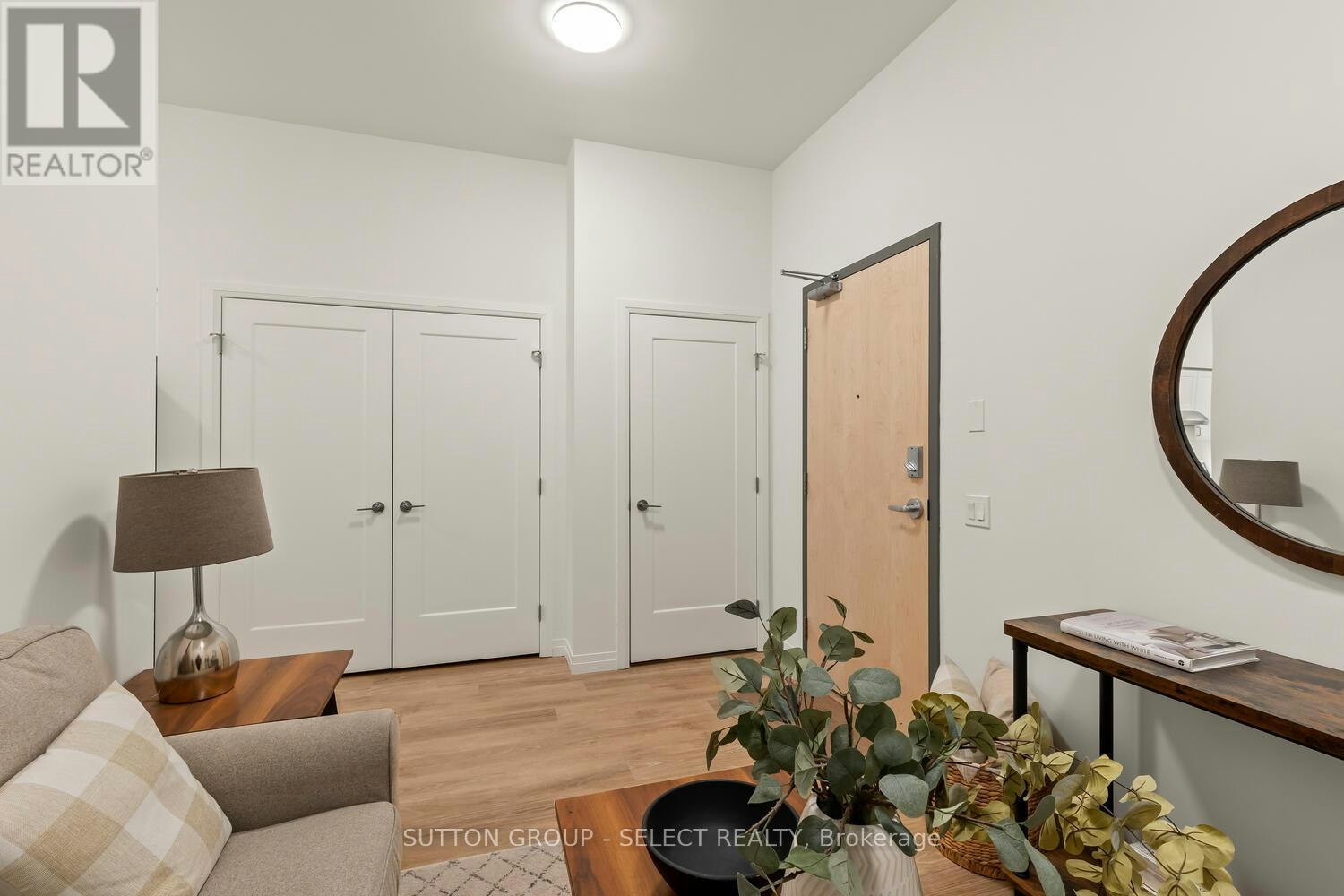 301-351 Hill Street, London, ON, N6B 2M2 - 8