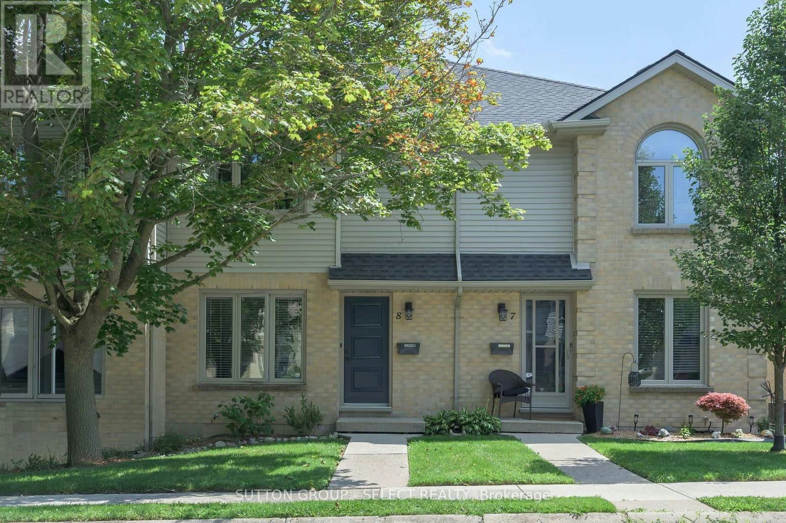 8-925 Lawson Road, London, ON, N6G 4X3